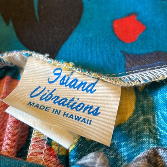 Island Vibrations Made in Hawaii Vintage Cotton MuMu Dress - Picture 5 of 8